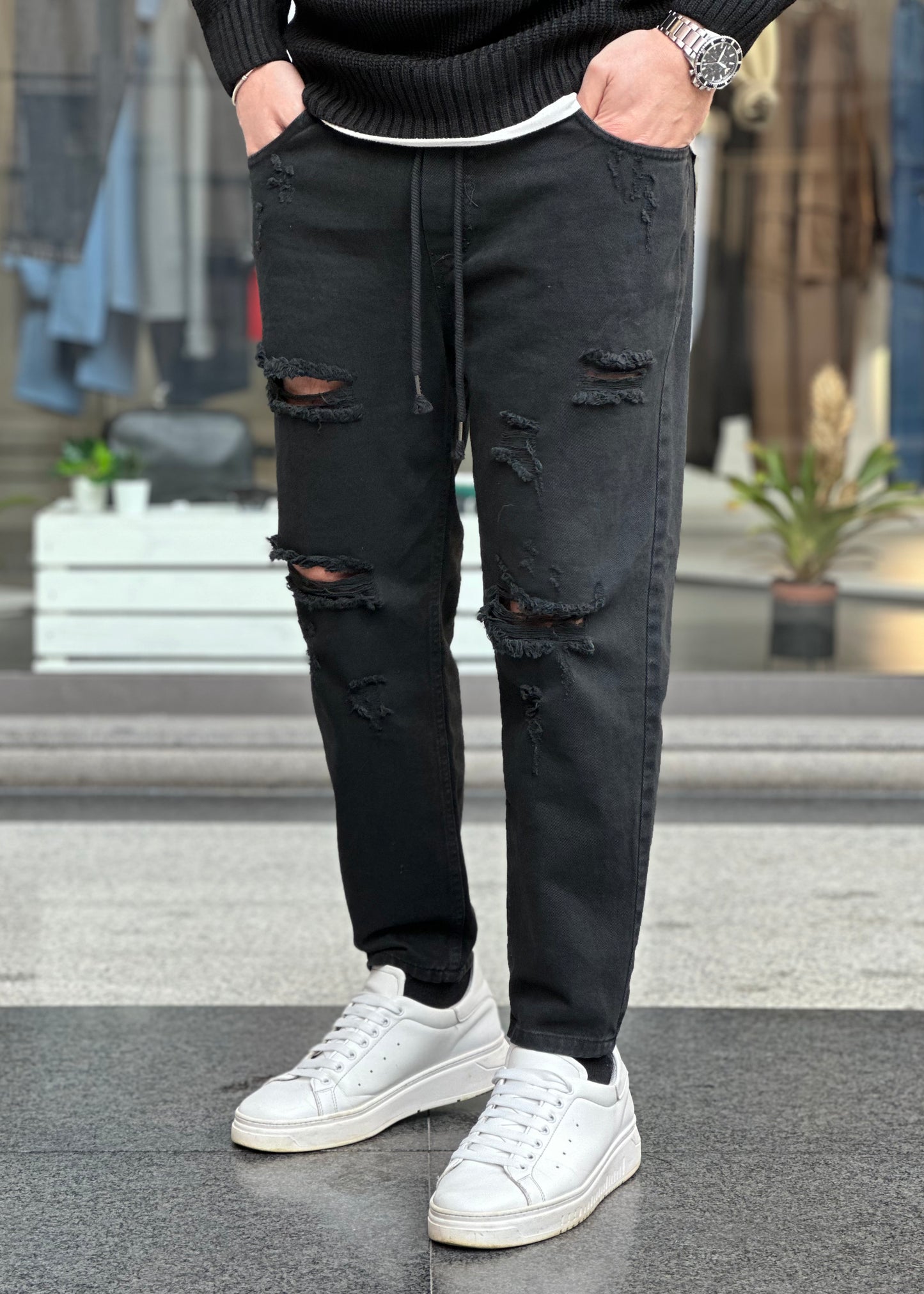 Jeans Black con rotture